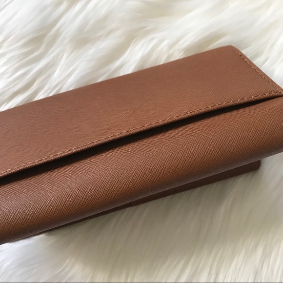 Michael Kors Wallet - Picture 5 of 5